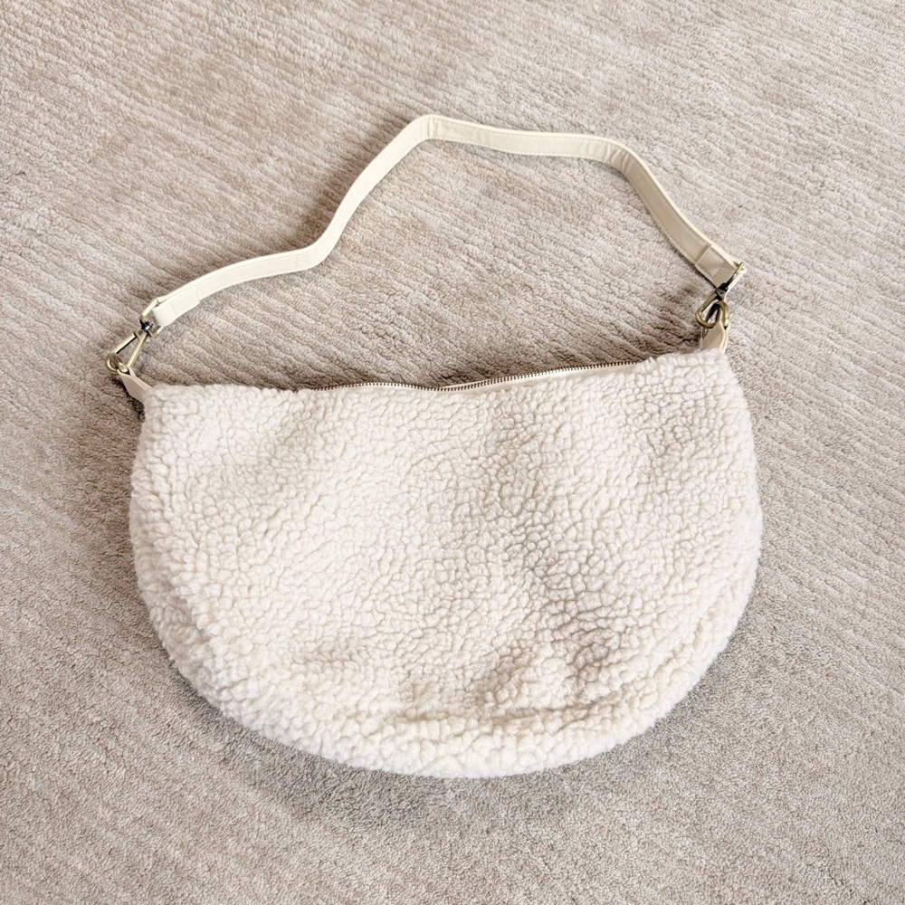 Urban Originals x Anthropology Cream Sherpa Shoulder Bag Sling - Picture 2 of 10